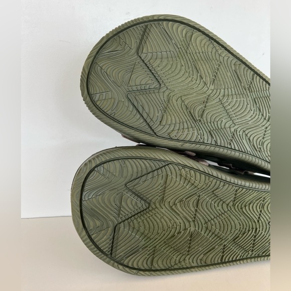 Chaco Men’s Chillos Slip On Sport Slide Sandal in Moss Green, size 14 main image 6
